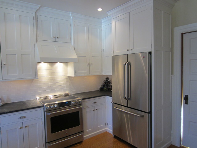 <span style="font-weight: bold;">Kitchen Appliances </span>